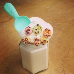 num noms cereal bowl